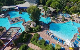 Dionysos Hotel